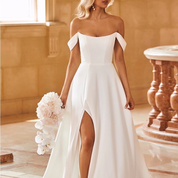 Elegant White Off-Shoulder Dress - threedaughtersproperties.com Elegant White Off-Shoulder Dress - threedaughtersproperties.com